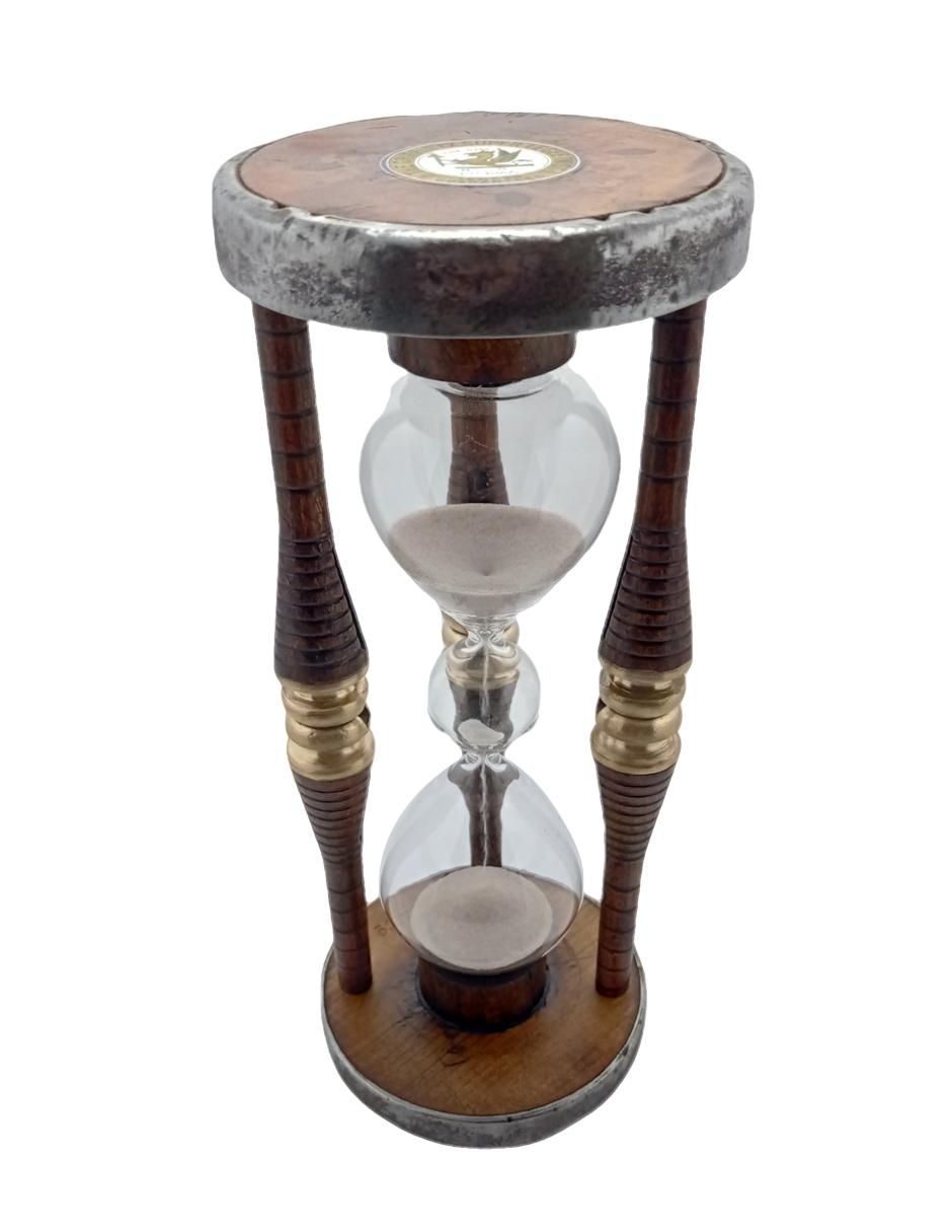 Reloj de arena de madera 2