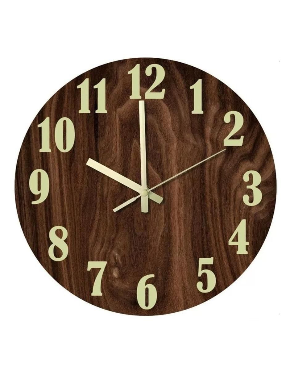 Reloj de pared de madera