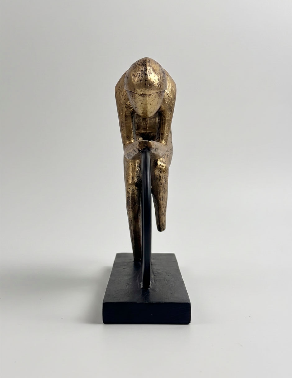 Escultura de figura humana 1