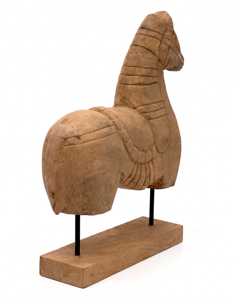 Figura de caballo de madera