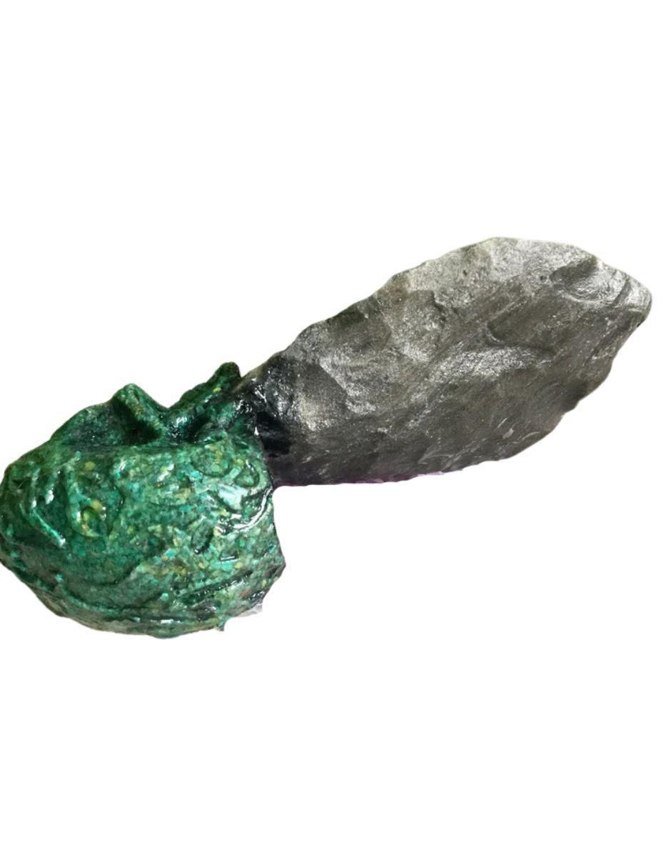 Figura de daga de vidrio