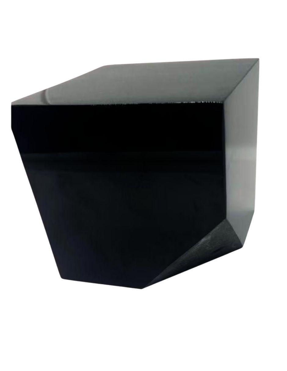 Figura de cúbica de vidrio