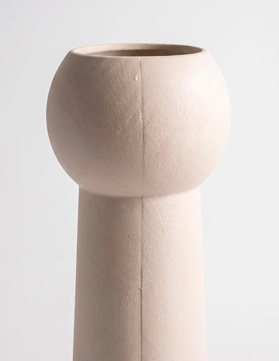 Florero de hierro