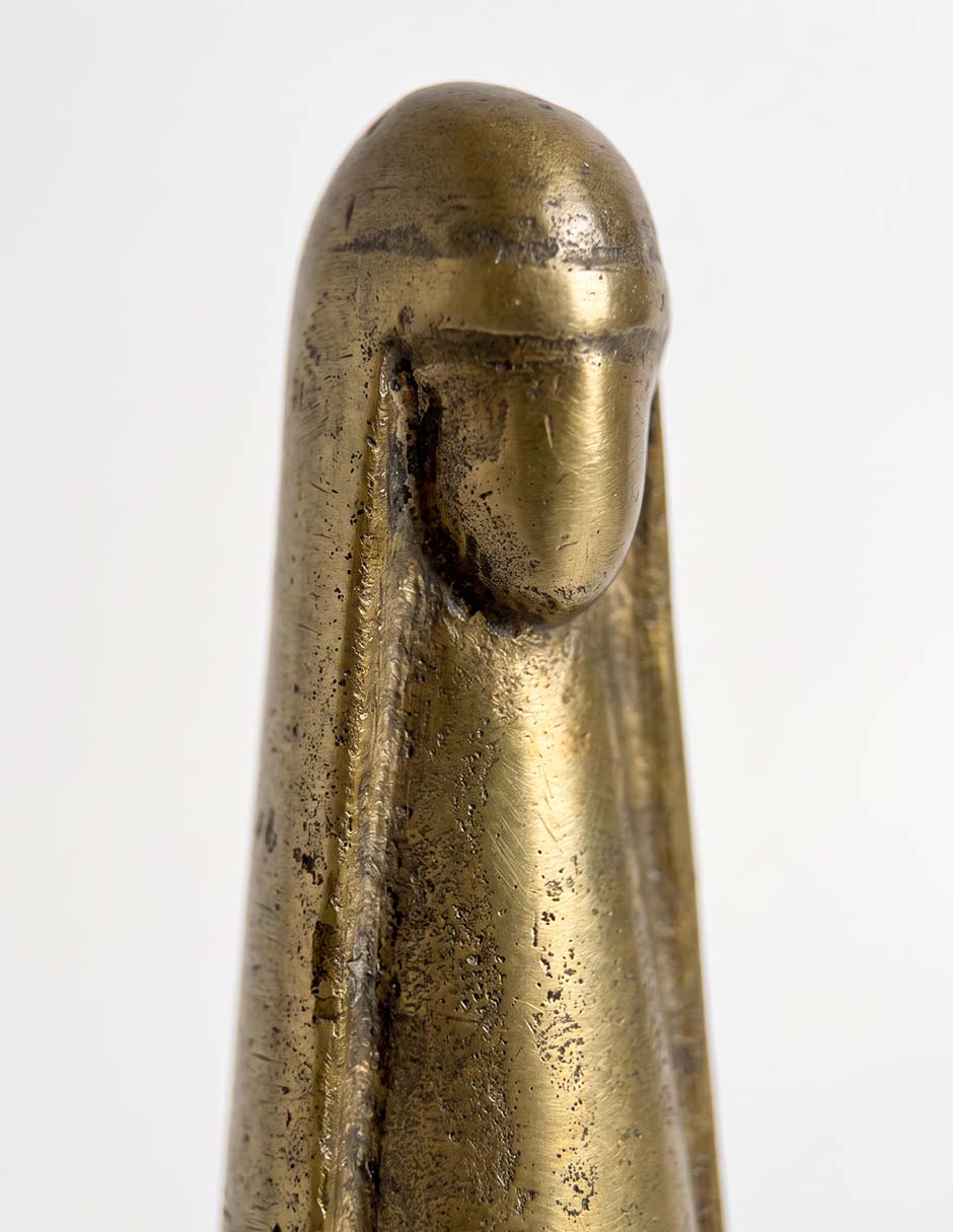 Figura de mujer virgen maría de cerámica 2