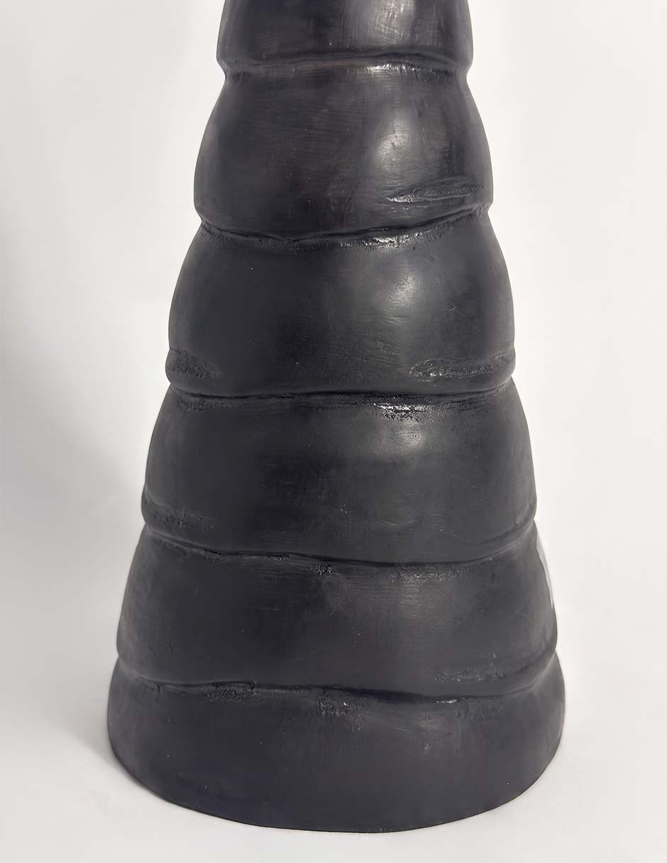 Figura decorativa de pino 2