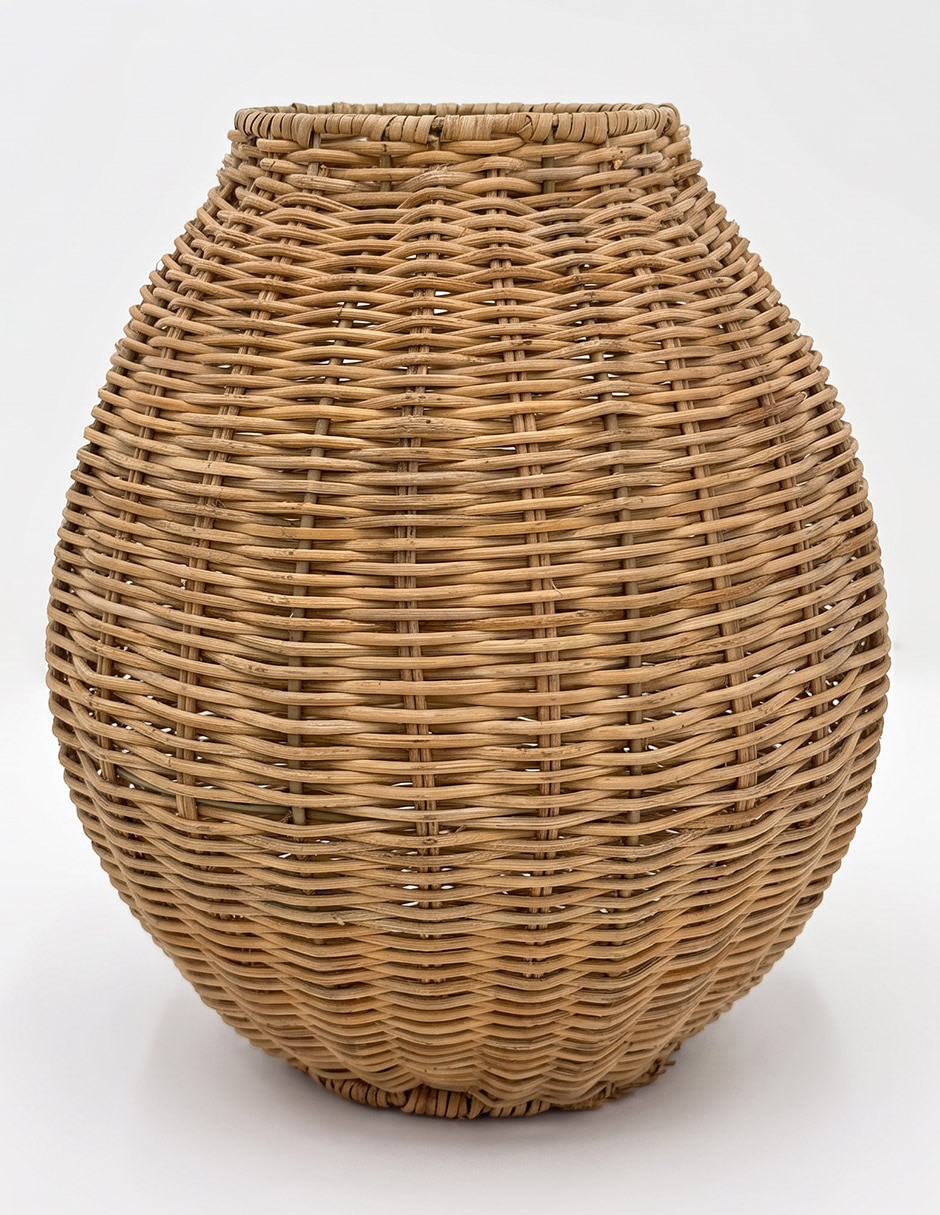 Florero de mimbre