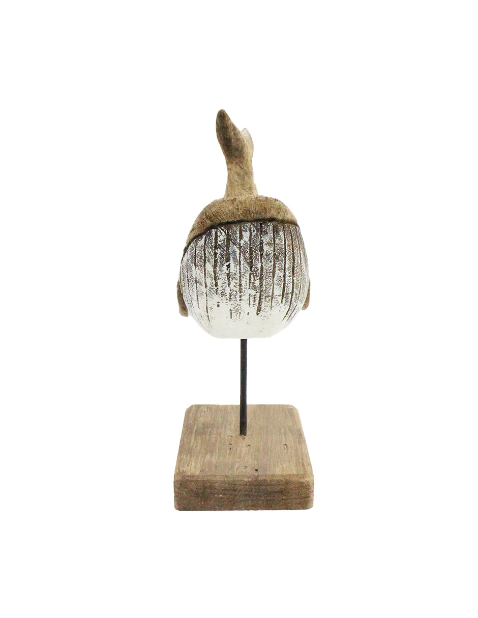 Escultura de Ballena de Madera