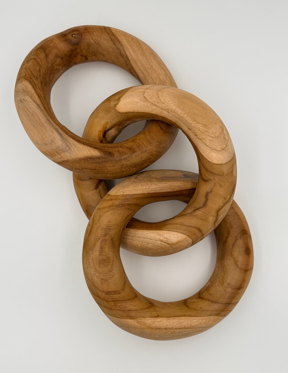 Escultura de de madera teca 1